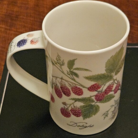 Dunoon Other - Dunoon Bone China Blackberry Mug. 10 oz. Made in Scotland. New